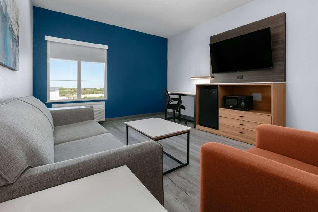 La Quinta Inn & Suites By Wyndham Ft Worth-Burleson Ruang foto